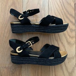 👌 Louis Vuitton Flat Sandals Wedges Espadrilles